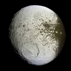 Iapetus. Image credit: NASA/JPL/SSI