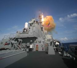 The USS Decatur during ballistic missile tests in June 22, 2007 (Credit: USS Decatur/US Department of Defence)