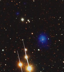 cúmulo_de_galaxias_2XMM J083026+524133