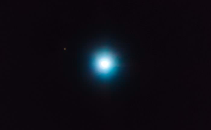 The star system CVSO 30, which was found to have two exoplanets with extreme orbital periods. If you look closely, you can see 30c to the upper left of the star. Credit: ESO