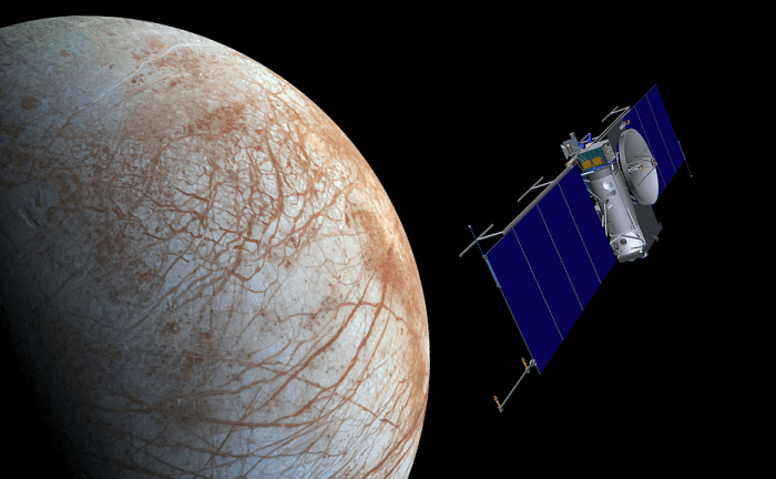 An artist's concept of the Europa mission. The multi-year mission would conduct fly-bys of Europa designed to protect it from the extreme environment there. Image: NASA/JPL-Caltech