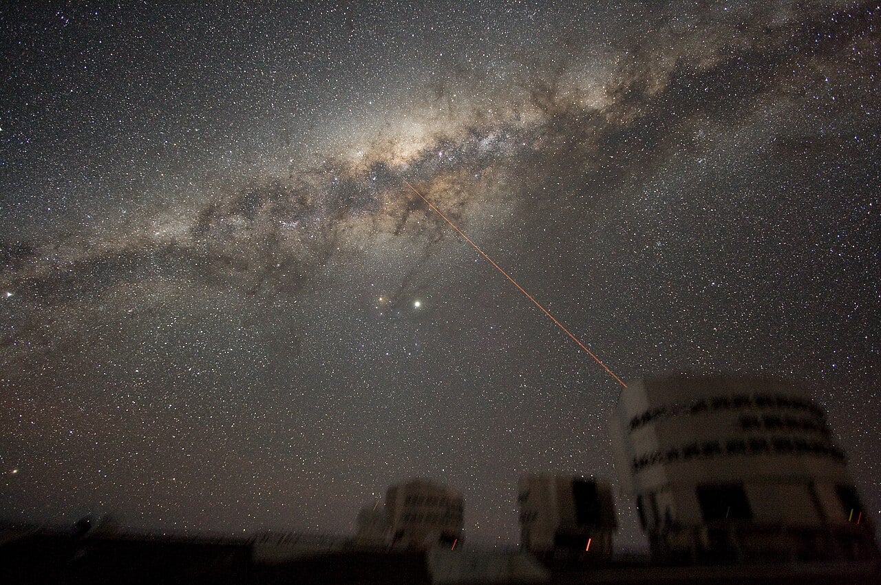 The stars of the Milky Way captured above Paranal, Chile on 21 July 2007, taken by ESO astronomer Yuri Beletsky (Credit : ESO/Y. Beletsky)