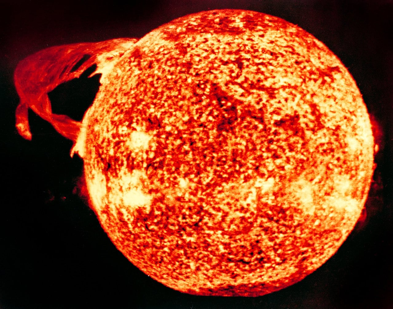 This photograph of the Sun, taken on December 19, 1973, during the third and final manned Skylab mission, shows one of the most spectacular solar prominences ever recorded, spanning more than 588,000 kilometres across the solar surface. Even though the Sun seems active today, new observations suggest it may have been more violent in the past (Credit : NASA)