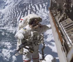 Robert L. Curbeam, Jr. on a recent spacewalk. Image credit: NASA