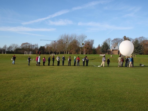 Prelaunch of the high altitude balloon.  Credit: CU Spaceflight