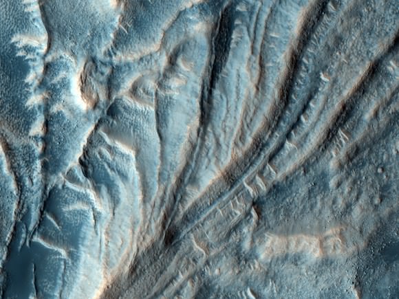 Features in Moreau Crater. Credit: NASA/JPL/UA