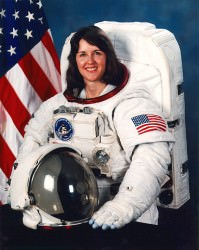 Kathryn Thornton, before a Shuttle mission (NASA)