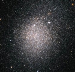 Hubble ACS image of NGC 4163.  Click for larger version.