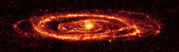 Andromeda galaxy photo. Image credit: Spitzer