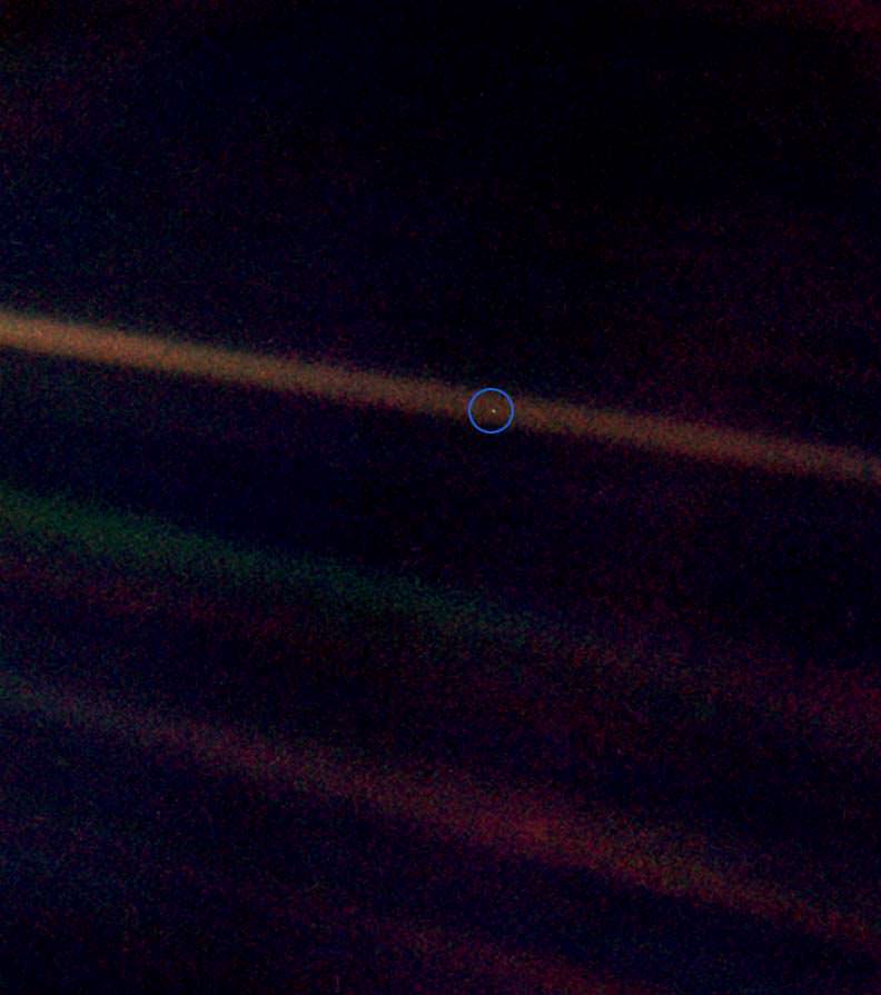 The "pale blue dot" of Earth captured by Voyager 1 in Feb. 1990 (NASA/JPL)