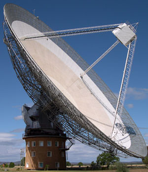 The Parkes Radio Telescope. Credit: R. Hollow, CSIRO