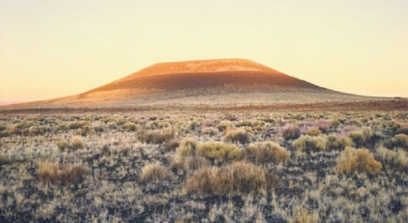 The Roden Crater, viewed from ground level at sunset. Credit: rodencrater.com