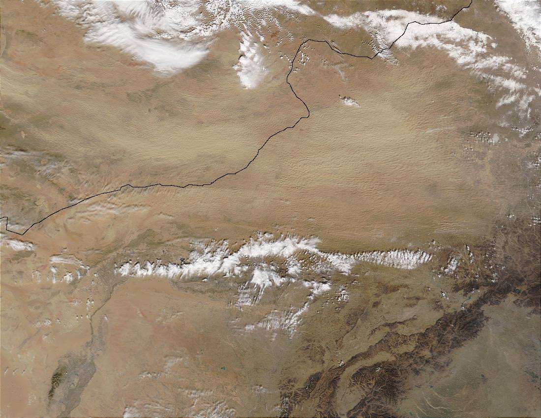 Dust storm in Gobi Desert