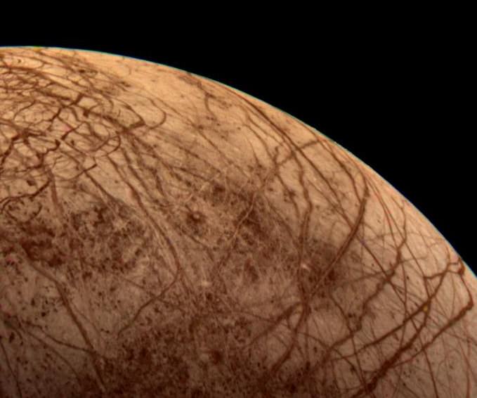Europa During Voyager 2 Closest Approach