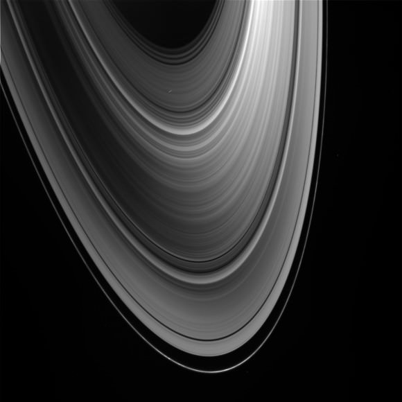 Raw image of Saturn's rings. Credit: NASA/JPL/Space Science Institute