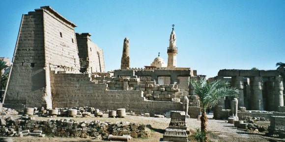 The Temple of Luxor, Egypt, one of the most important ancient Egyptian cultural monuments, located aside the Nile. Credit: Wikipedia/Creative Commons