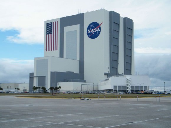 The Vehicle Assembly Building at KSC. Credit: Nancy Atkinson