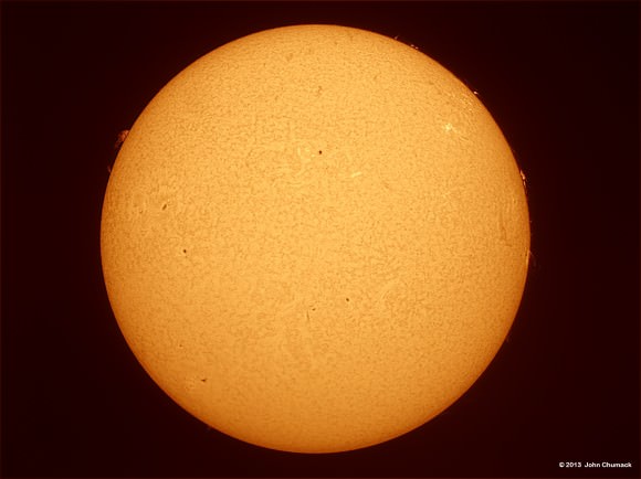 The Sun in H-Alpha, on 01-07-2013, using a Lunt Solar LS60Scope/LS50 Hydrogen Alpha Solar filter. Credit: John Chumack
