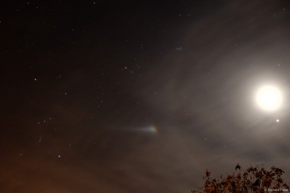 A bright Moondog on January 20, 2012 seen in Wiltshire, England. Credit and copyright: Richard Fleet. Used by permission. 