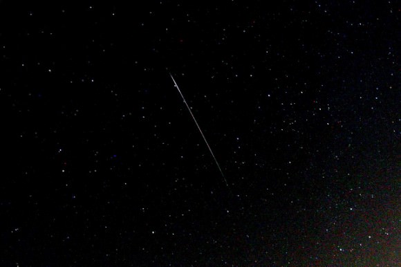 A persistent Perseid on August 11, 2013. Shot with Canon T1i/500D with Samyang 8mm fisheye. F5.6 / 3200ISO / 30s. Credit and copyright: darethehair on Flickr. 