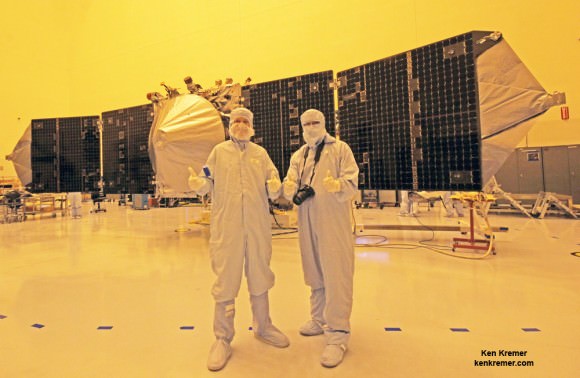 NASA’s MAVEN Mars orbiter, chief scientist Prof. Bruce Jakosky of CU-Boulder and Ken Kremer of Universe Today inside the cleanroom at the Kennedy Space Center on sept 27, 2013. MAVEN launches to Mars on Nov. 18, 2013 from Florida. Credit: Ken Kremer/kenkremer.com