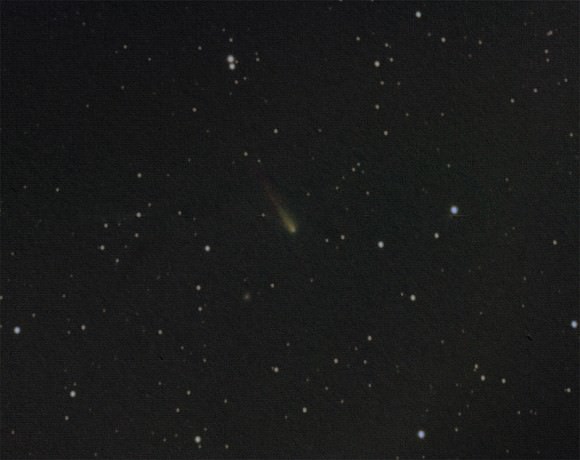Comet ISON imaged on October 5th from Long Beach, California. (Credit: Thad Szabo @AstroThad). 