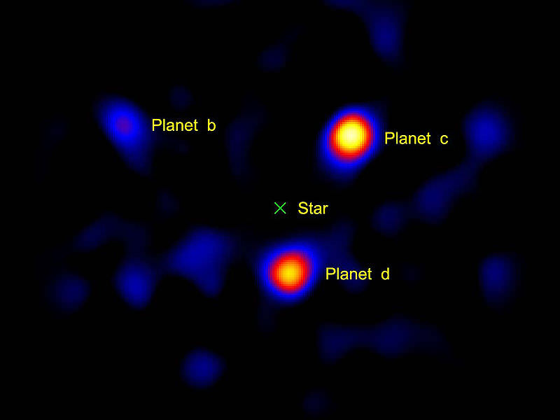 A portrait of the HR8799 planetary system as imaged by the Hale Telescope. A fourth planet was eventually discovered. Credit: NASA/JPL-Caltech/Palomar Observatory.