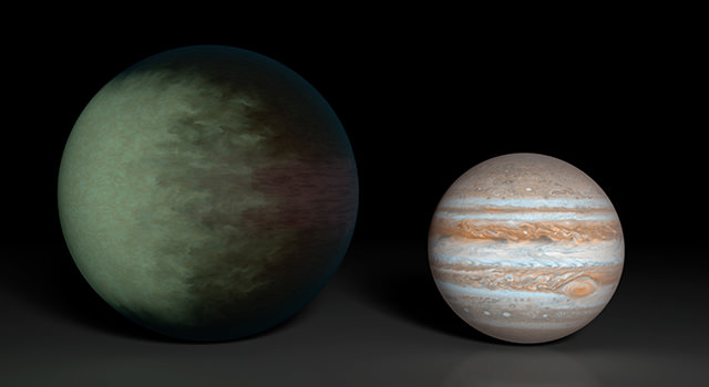 Cloud map of Kepler-7b (left) in comparison to Jupiter (right). Credit: NASA/JPL-Caltech/MIT