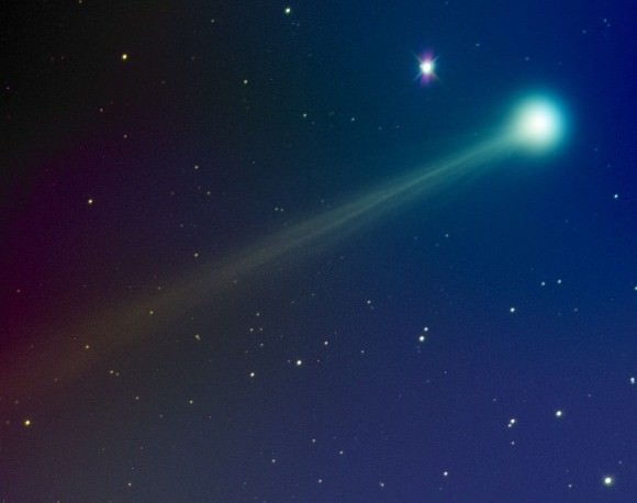 Mike Hankey of Monkton, Maryland took this photo of Comet ISON in outburst this morning Nov. 14. The tail now shows multiple streamers. Click to enlarge. Credit: Mike Hankey