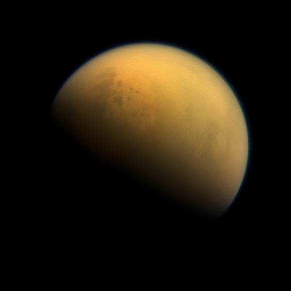 Titan images by Cassini on Oct. 7, 2013 (Credit: NASA/JPL-Caltech/Space Science Institute)