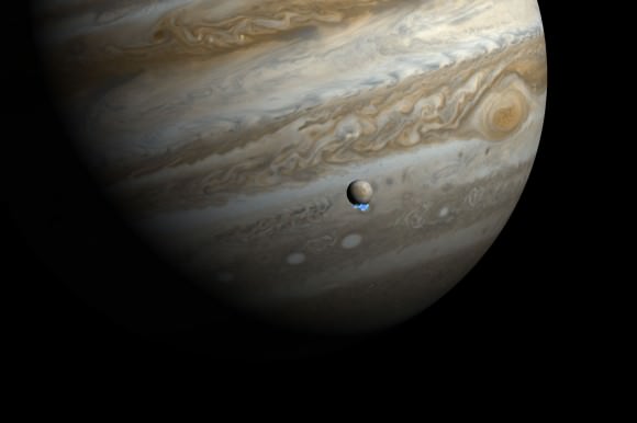 UV observations from Hubble show the size of water vapor plumes coming from Europa's south pole (NASA, ESA, and M. Kornmesser)
