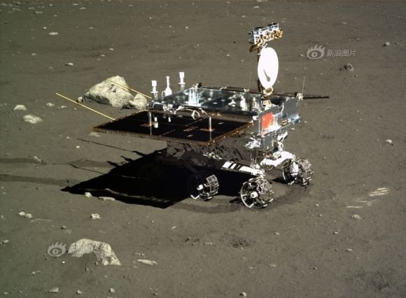 Yutu moon rover imaged by camera on the Chang'e-3 moon lander on Dec. 16, 2013. Credit: Chinese Academy of Sciences