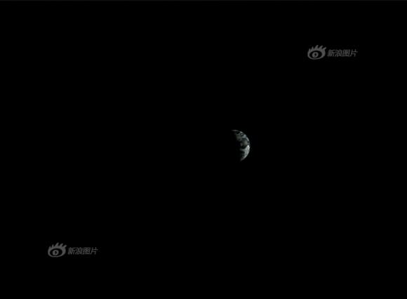 The Earth from the Moon – by Chang’e-3 on Christmas Day Lander camera snapped this image on Christmas Day 2013. Credit: Chinese Academy of Sciences 