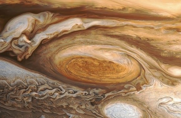 Reprocessed view by Bjorn Jonsson of the Great Red Spot taken by Voyager 1 in 1979 reveals an incredible wealth of detail. Credit: 