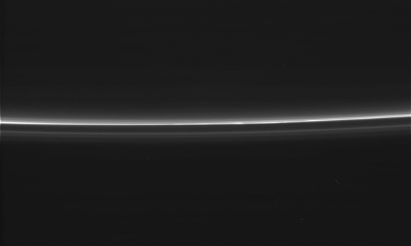 Streamers and clumps created by the passing Prometheus on Feb. 5, 2014. (NASA/JPL/SSI. Animation by Jason Major.)