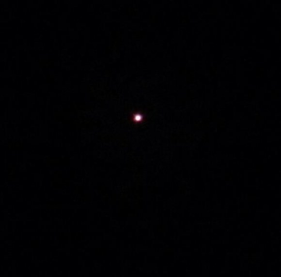 Mars as seen from Rhode Island on the night of opposition. Credit-Cherie @KelieAna
