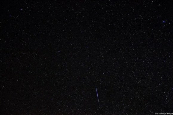 A lone Eta Aquarid meteor during the night of May 5, 2014. Credit and copyright: Astro Guillaume on Flickr. 