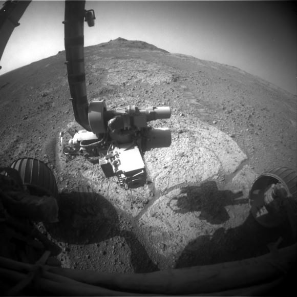 A view from NASA's Curiosity rover on Sol 3721 as it explores Endeavour Crater. Credit: NASA/JPL-Caltech/Cornell Univ./Arizona State Univ.