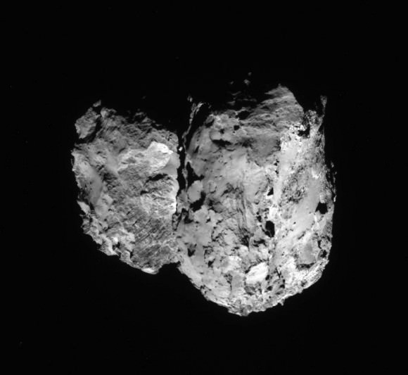 NAVCAM image taken on 6 August 2014 from a distance of about 96 km from comet 67P/Churyumov-Gerasimenko.   Credit: ESA/Rosetta/NAVCAM