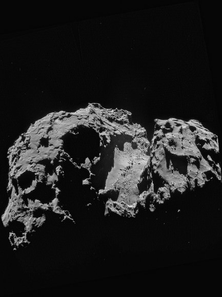 A 'color' view of Comet 67P, from a September 24, 2014 NavCam image. Credits: ESA/Rosetta/NavCam - Processing by Elisabetta Bonora & Marco Faccin. 