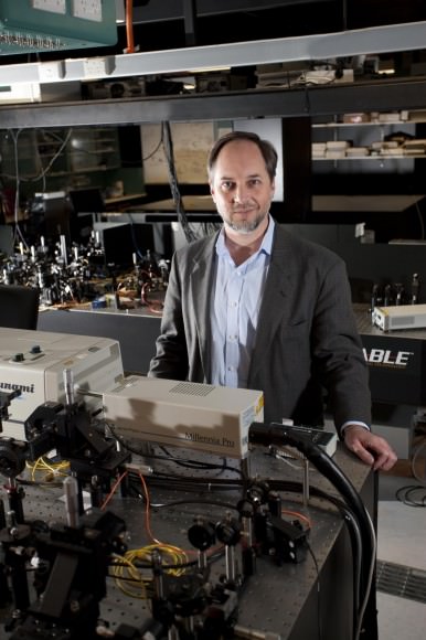 Professor Howard Wiseman, Director of Griffith University's Centre for Quantum Dynamics and coauthor of the paper on the "Many Interacting World" theory. (Photo Credit: Griffith University)