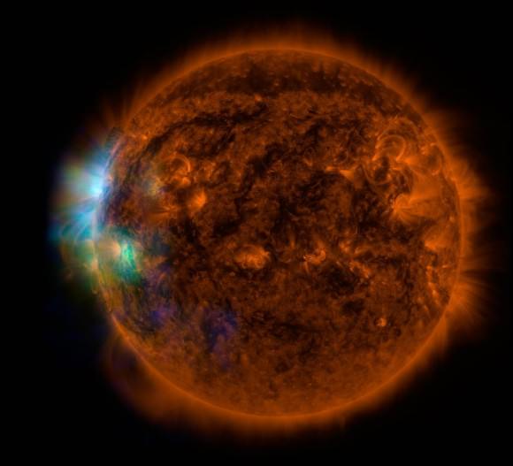The west limb of the Sun imaged by NuSTAR and SDO shows areas of high-energy x-rays near active regions and coronal loops (NASA/JPL-Caltech/GSFC)