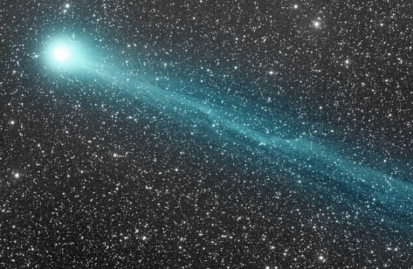 Comet C/2014 Q2 Lovejoy, Widefield view, false color. Feb 8, 2015. Credit and copyright: Joseph Brimacombe. 