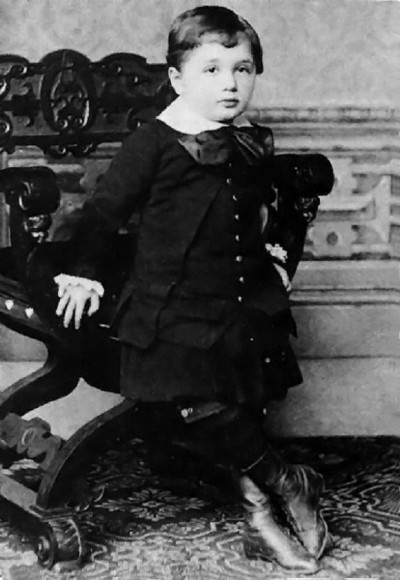 Albert Einstein, at the age of three (1882). Credit: http://th.physik.uni-frankfurt.de/~jr/physpiceinstein.html.