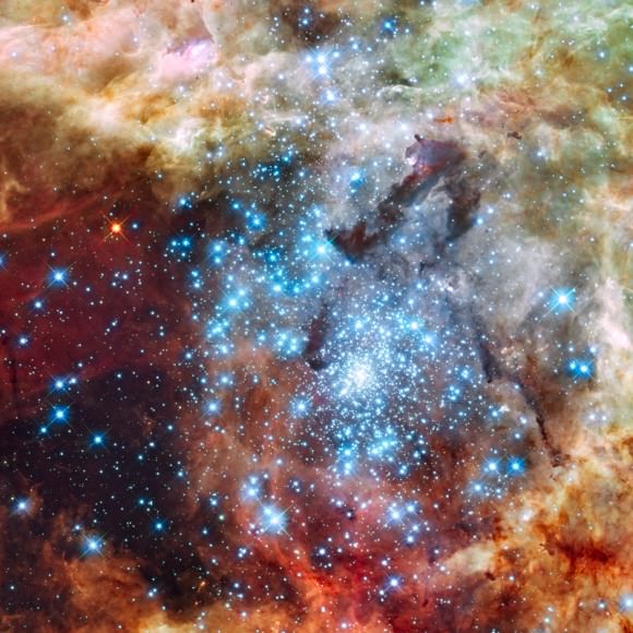 Certain astronomers argue that hypervelocity stars can stem from interactions in dense star clusters (image credit: Hubble)