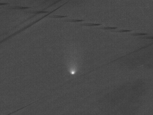 Comet Q1 PANSTARRS photographed at extremely low altitude just 10° from the Sun 45 minutes after sunset from Austria on July 4, 2015, with a 10-inch telescope.  Credit: Michael Jaeger