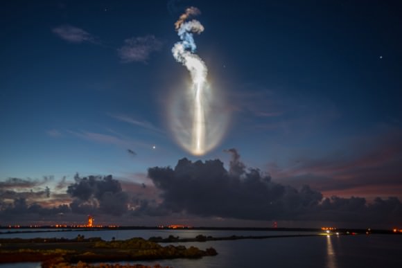 An Atlas V rocket carrying the MUOS-4 mission lifts off from Space Launch Complex 41, creating a unique light display. Sept. 2, 2015. Credit: ULA. 