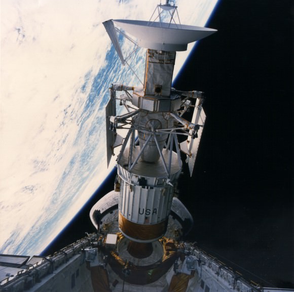 Deployment of Magellan with Inertial Upper Stage booster. Credit: NASA