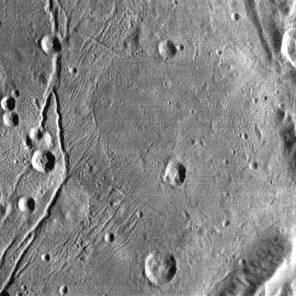 Speaking of the Moon, these cracks resembles lunar rills, some of which formed through faulting / fracturing and others as conduits for lava flows. Credit: NASA/Johns Hopkins University Applied Physics Laboratory/Southwest Research Institute
