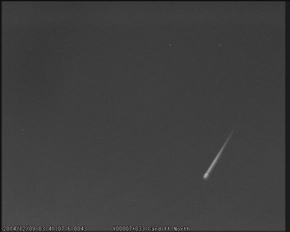 A late season Leonid meteor from 2014. Image credit: The UK Monitoring network (UKMON)